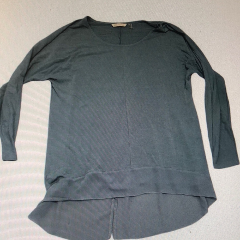 Soft Surroundings Women's blue long sleeve top size L casual preppy mature